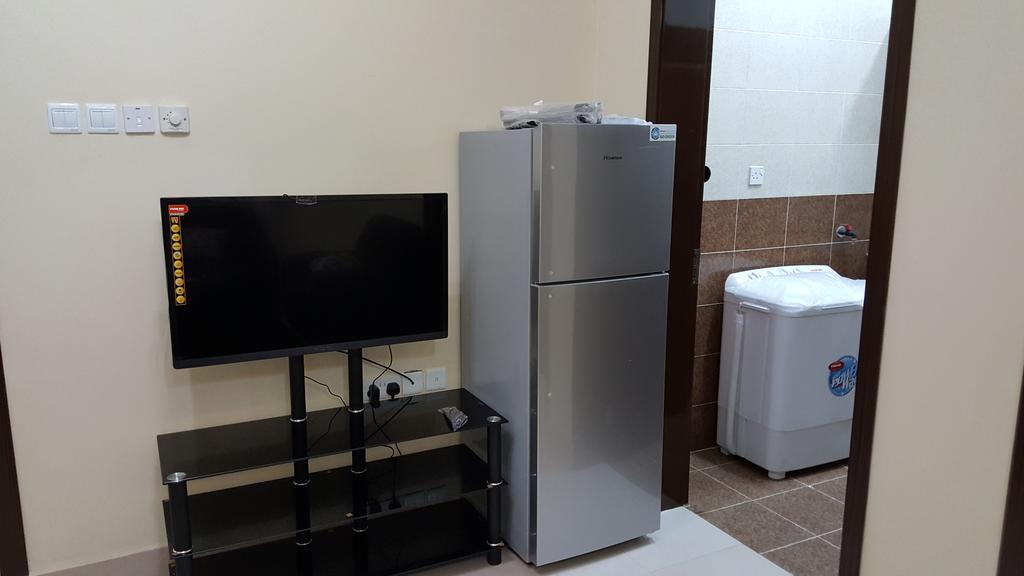 Golden Seasons Furnished Apartment Salalah Esterno foto